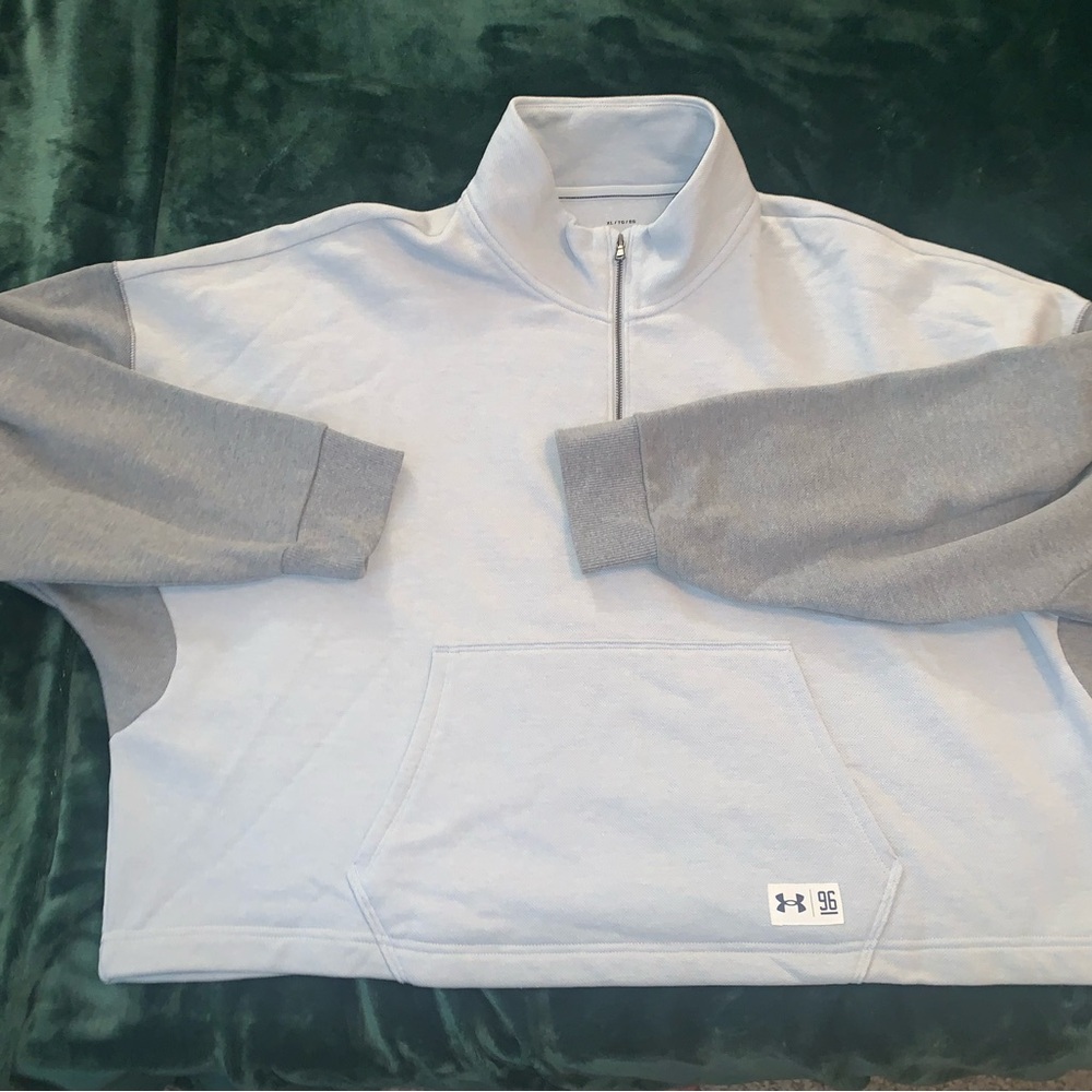 WOMENS XL UA UNDER ARMOUR CROP LOOSE HOODIE TOP SHIRT WITH POCKETS
